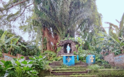 Gua Maria di Stasi Lite-Kenotan: Oase Keheningan di Tengah Riuh Kampung